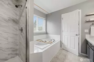 2215 122nd Dr SE, Lake Stevens, WA 98258 - Photo 17