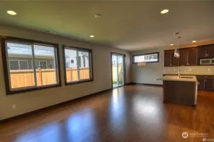 19414 Meridian Dr SE, Bothell, WA 98012 - Photo 5