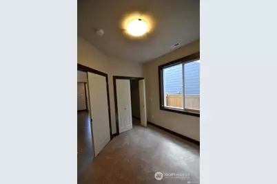 19414 Meridian Drive SE, Bothell, WA 98012 - Photo 11