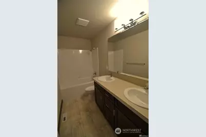 19414 Meridian Drive SE, Bothell, WA 98012 - Photo 21
