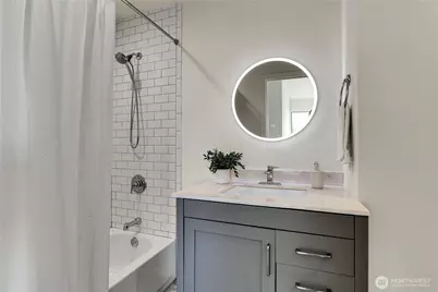 1942 7th Avenue W, Seattle, WA 98119 - Photo 23