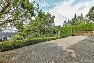 1216 S Brookside Terrace, Tacoma, WA 98465 - Photo 37