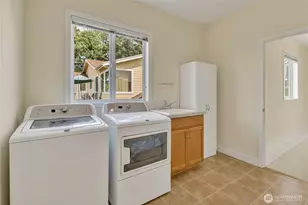 1216 S Brookside Terrace, Tacoma, WA 98465 - Photo 23