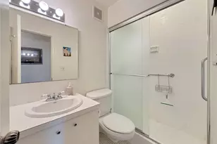 521 5th Ave W, Seattle, WA 98119 - Photo 19