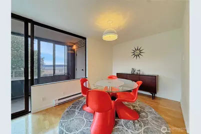 521 5th Avenue W #201, Seattle, WA 98119 - Photo 13