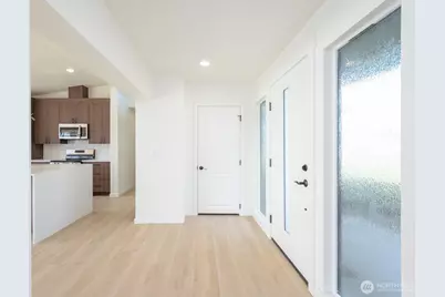242 N Crestview Drive, Moses Lake, WA 98837 - Photo 11