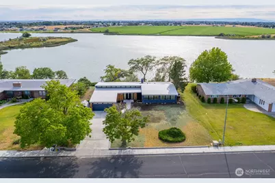 242 N Crestview Drive, Moses Lake, WA 98837 - Photo 1