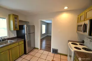 11307 15th Ave NE, Seattle, WA 98125 - Photo 5