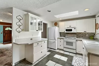 606 SW 302nd Street, Federal Way, WA 98023 - Photo 9