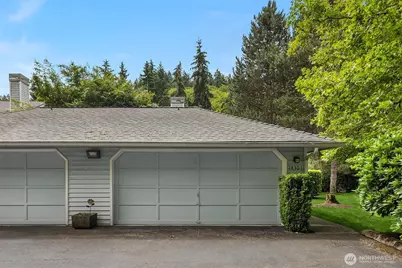 14301 SE 42nd Lane, Bellevue, WA 98006 - Photo 35