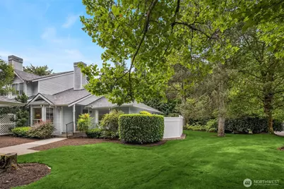 14301 SE 42nd Lane, Bellevue, WA 98006 - Photo 3