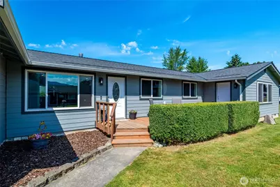 209 Hertel Way, Nooksack, WA 98276 - Photo 3