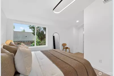 8510 15th Avenue NE, Seattle, WA 98115 - Photo 13