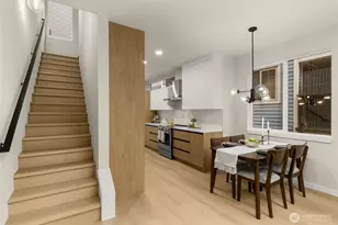 1127 C 10th Ave E, Seattle, WA 98102 - Photo 11