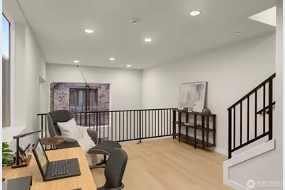 1127 C 10th Avenue E, Seattle, WA 98102 - Photo 3