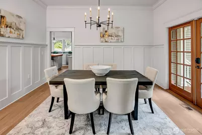 310 W Garfield Street, Seattle, WA 98119 - Photo 9