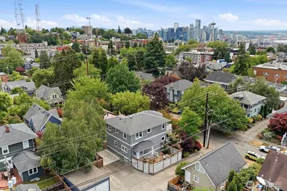 310 W Garfield Street, Seattle, WA 98119 - Photo 35
