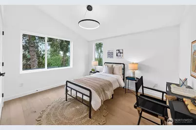 8512 15th Avenue NE, Seattle, WA 98115 - Photo 23