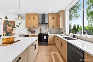 8512 15th Ave NE, Seattle, WA 98115 - Photo 5