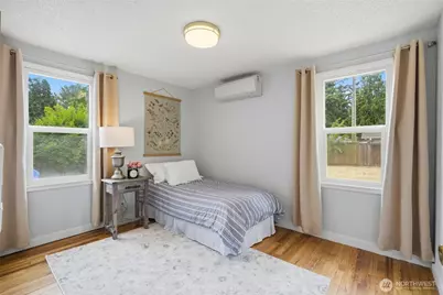 12515 25th Avenue NE, Seattle, WA 98125 - Photo 11