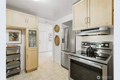 12515 25th Avenue NE, Seattle, WA 98125 - Photo 7