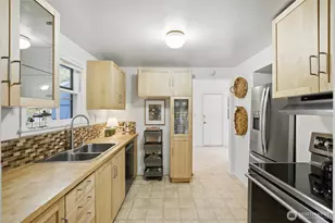 12515 25th Ave NE, Seattle, WA 98125 - Photo 5