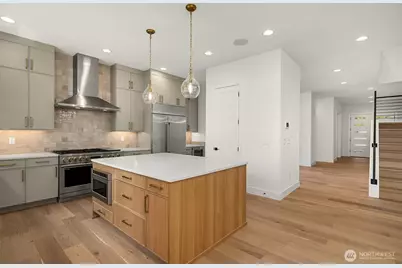 465 Orcas Ave NE, Renton, WA 98059 - Photo 13
