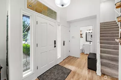 18331 E Countryclub Drive, Arlington, WA 98223 - Photo 3