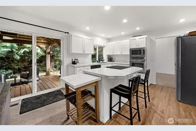 18331 E Countryclub Drive, Arlington, WA 98223 - Photo 9