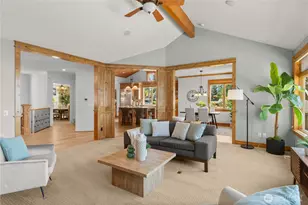 18608 Sound View Pl, Edmonds, WA 98020 - Photo 9