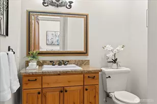 18608 Sound View Pl, Edmonds, WA 98020 - Photo 27