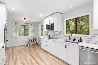 1105 N 14th Street, Mount Vernon, WA 98273 - Photo 11