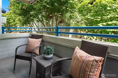 2244 13th Avenue W #313, Seattle, WA 98119 - Photo 11