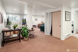 2244 13th Ave W, Seattle, WA 98119 - Photo 23