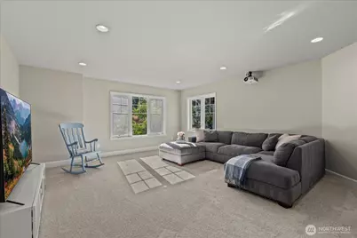 2046 277th Avenue SE, Sammamish, WA 98075 - Photo 23