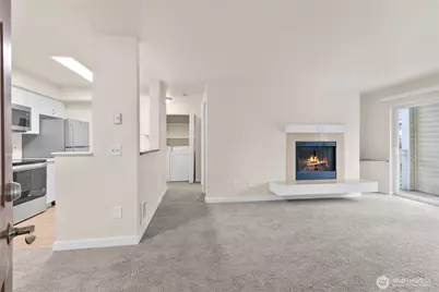 12303 Harbour Pointe Boulevard #V203, Mukilteo, WA 98275 - Photo 3