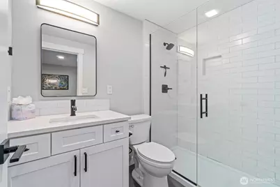 15212 NE 8th Street #F13, Bellevue, WA 98007 - Photo 21