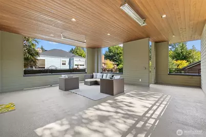 9528 28th Avenue NW, Seattle, WA 98117 - Photo 11