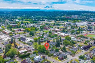 518 W Pioneer, Puyallup, WA 98371 - Photo 3