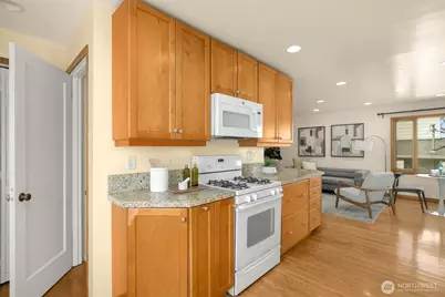 4333 32nd Avenue W, Seattle, WA 98199 - Photo 11