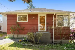 4333 32nd Ave W, Seattle, WA 98199 - Photo 1