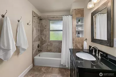 1506 17th Avenue E, Seattle, WA 98112 - Photo 17