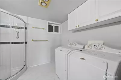 3741 33rd Avenue SW, Seattle, WA 98126 - Photo 33