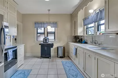 130 H Street SE, Auburn, WA 98002 - Photo 9