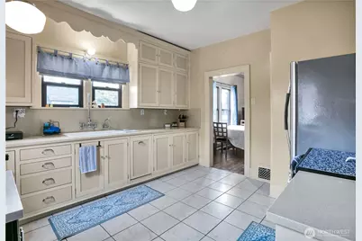 130 H Street SE, Auburn, WA 98002 - Photo 11