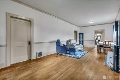 130 H Street SE, Auburn, WA 98002 - Photo 5