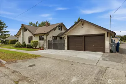 130 H Street SE, Auburn, WA 98002 - Photo 3