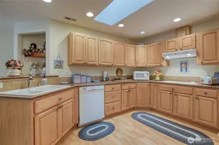 212 Brant Ln, Hoquiam, WA 98550 - Photo 17
