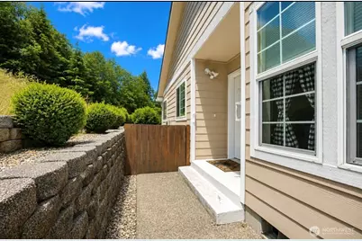 212 Brant Lane, Hoquiam, WA 98550 - Photo 3
