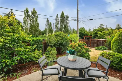 2302 S Spokane Street, Seattle, WA 98144 - Photo 23
